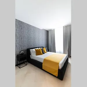 Laus App.2 - Art & Design Nel Cuore Di - Via Dante Alighieri Apartamento