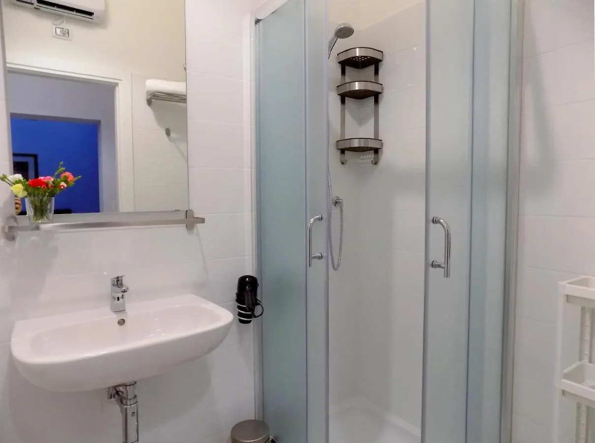 Treehouse Apartment Bari