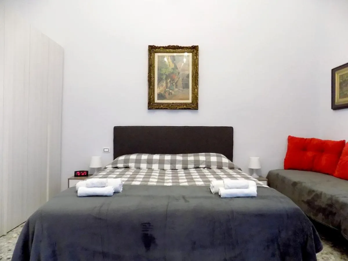 Treehouse Apartment Bari Italy