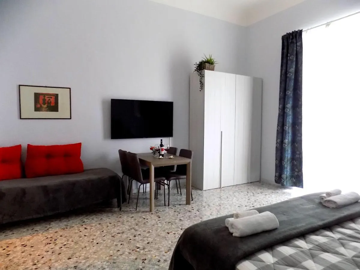 Treehouse Apartment Bari